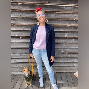 Hey! I am Mads from Feral Fits. I rummage through the trash so you don’t have to